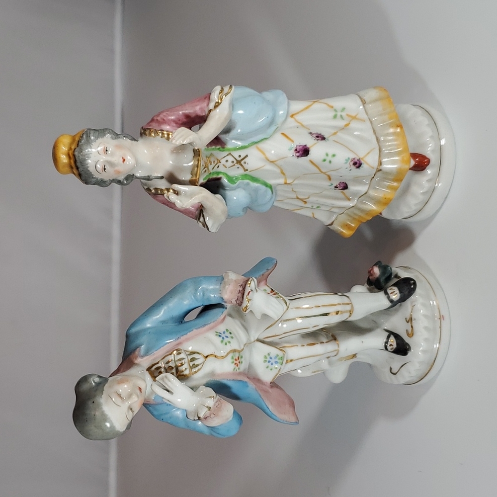Occupied Japan Man and Woman Figurines